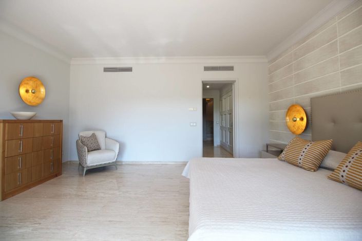 Image No.58-House/Villa for sale