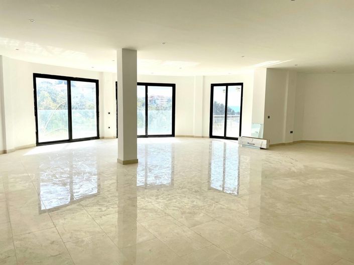 Image No.20-5 Bed House/Villa for sale