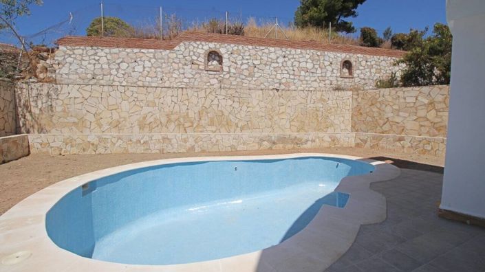 Image No.4-5 Bed House/Villa for sale