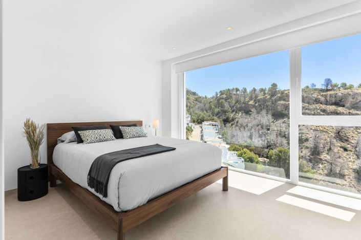 Image No.32-4 Bed House/Villa for sale