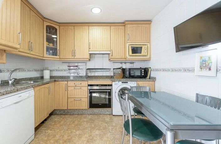 Image No.14-4 Bed Apartment for sale