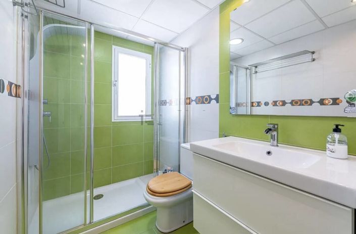 Image No.21-4 Bed Apartment for sale