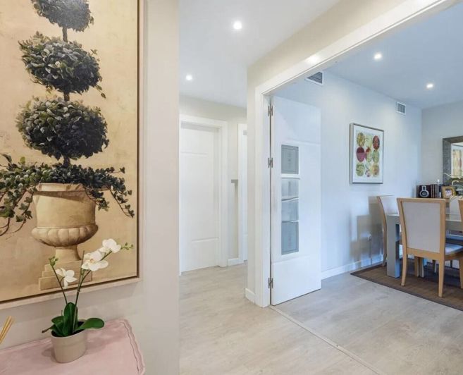 Image No.22-4 Bed Apartment for sale