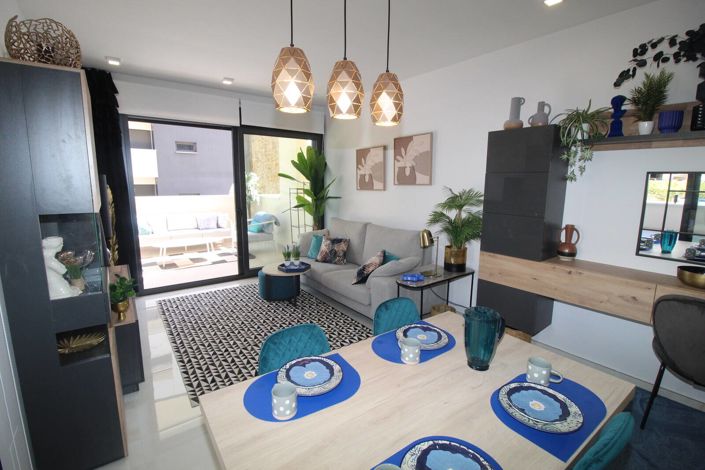 Image No.11-3 Bed Apartment for sale