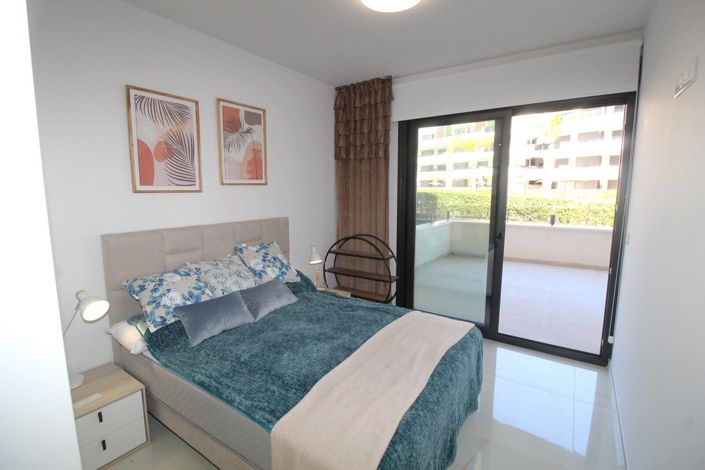 Image No.14-3 Bed Apartment for sale