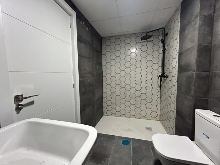Image No.18-2 Bed Apartment for sale
