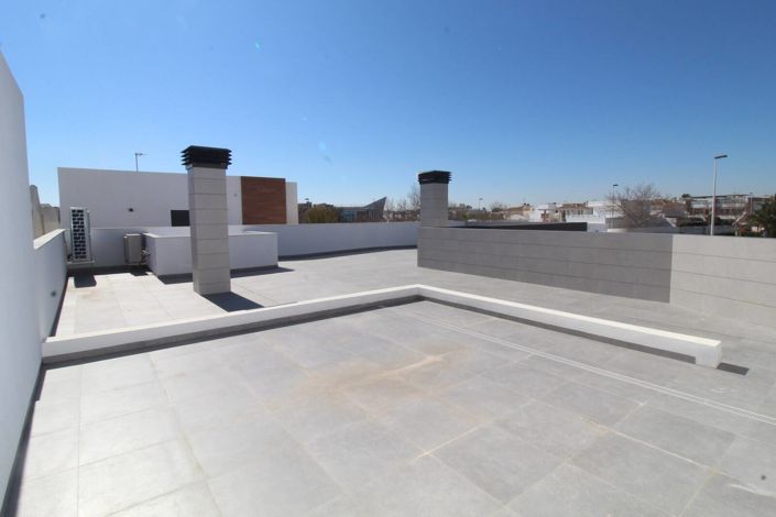 Image No.14-5 Bed House/Villa for sale