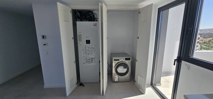 Image No.25-3 Bed Apartment for sale