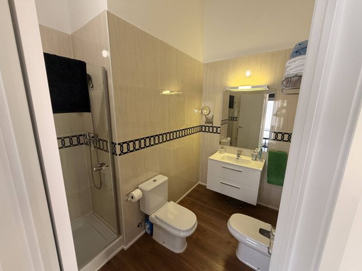 Image No.28-4 Bed House/Villa for sale