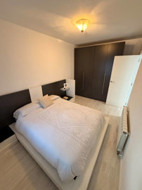 Interior 7
