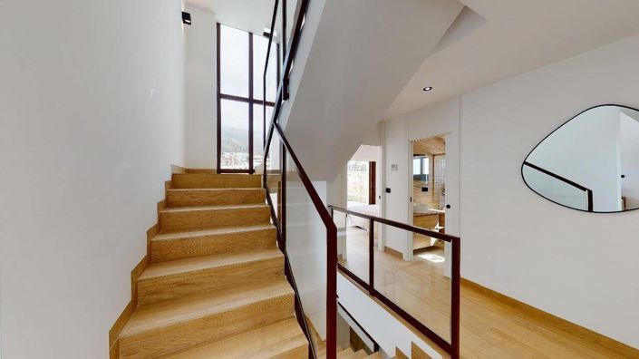 Image No.8-5 Bed House/Villa for sale