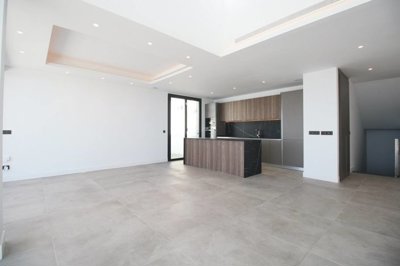 Interior 2