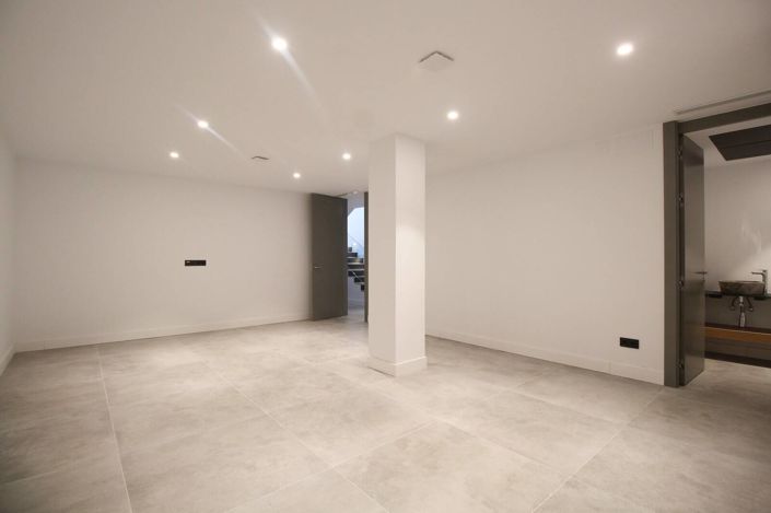 Image No.17-4 Bed House/Villa for sale