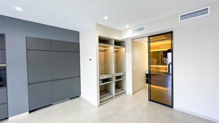 Image No.10-1 Bed Apartment for sale