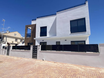 Exterior 6