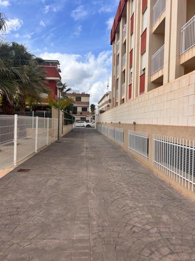 Image No.17-2 Bed Apartment for sale