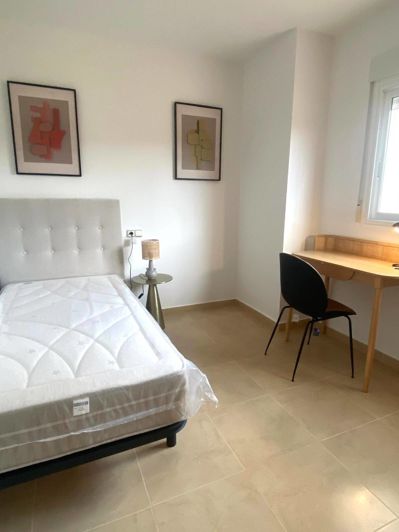Image No.30-2 Bed Apartment for sale