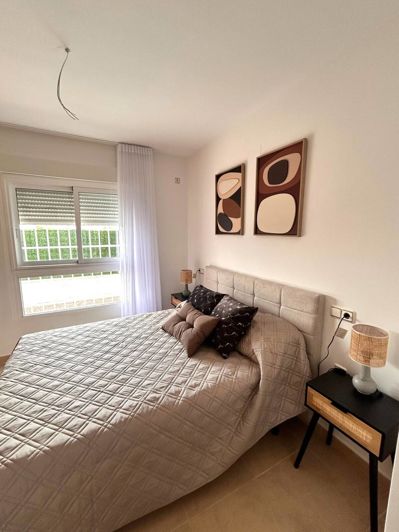 Image No.32-2 Bed Apartment for sale
