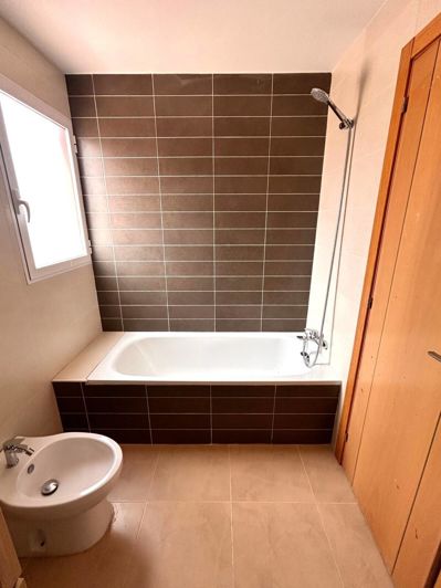 Image No.37-2 Bed Apartment for sale