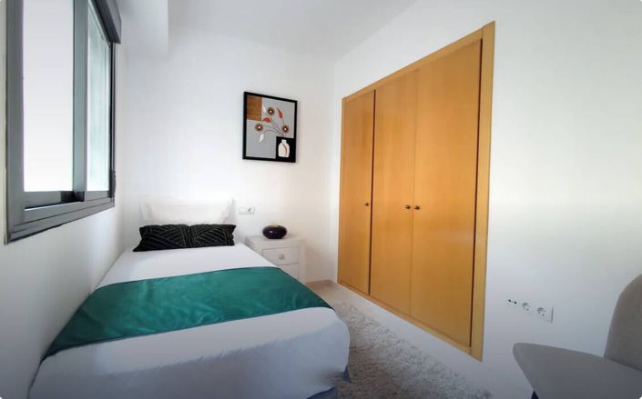 Image No.18-2 Bed Apartment for sale
