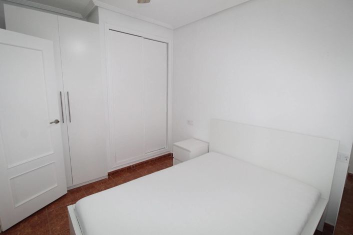 Image No.8-Appartement de 3 chambres à vendre à Torrevieja