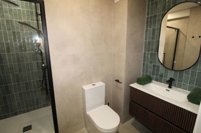 Interior 12