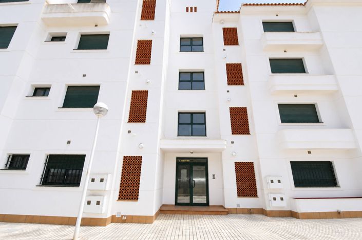 Image No.2-2 Bed Apartment for sale