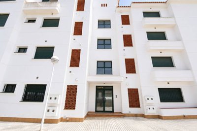 Exterior 2