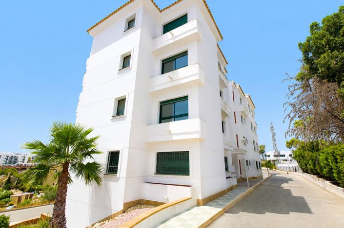 Image No.4-2 Bed Apartment for sale