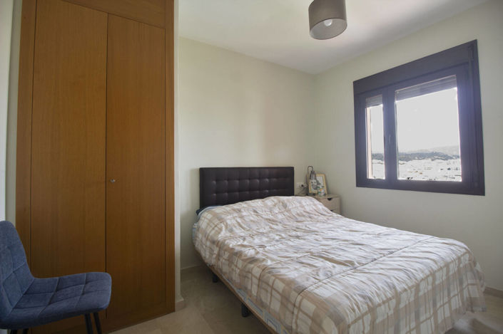 Image No.13-2 Bed Apartment for sale