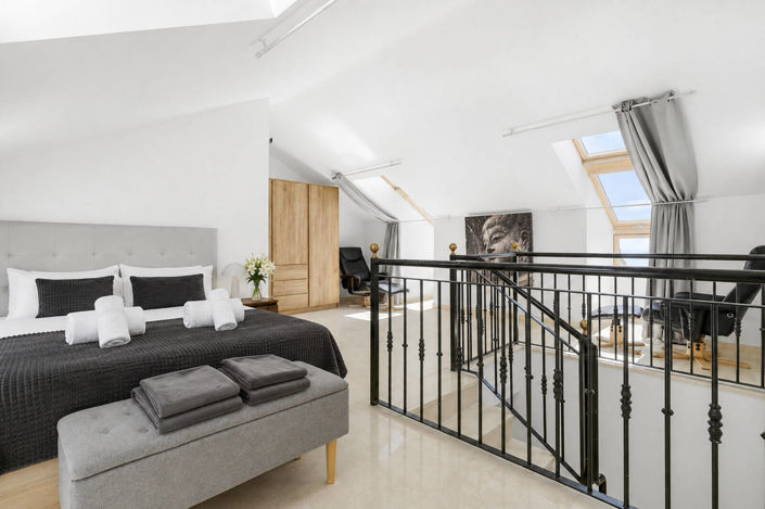 Image No.9-4 Bed House/Villa for sale