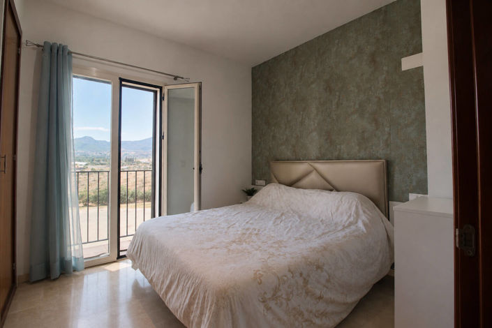 Image No.16-2 Bed Apartment for sale
