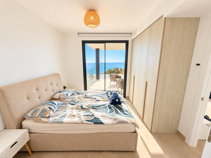 Image No.14-2 Bed Apartment for sale