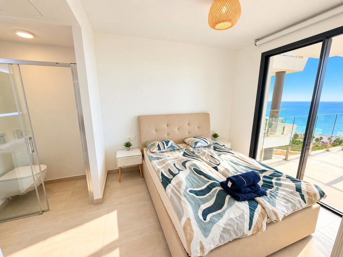 Image No.15-2 Bed Apartment for sale