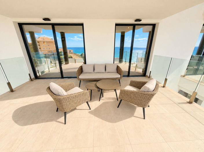 Image No.24-2 Bed Apartment for sale