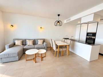 Interior 2