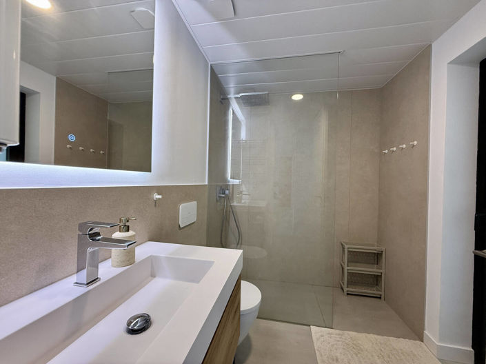 Image No.37-2 Bed Apartment for sale