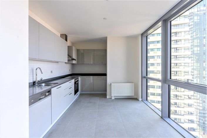 Image No.11-3 Bed Apartment for sale