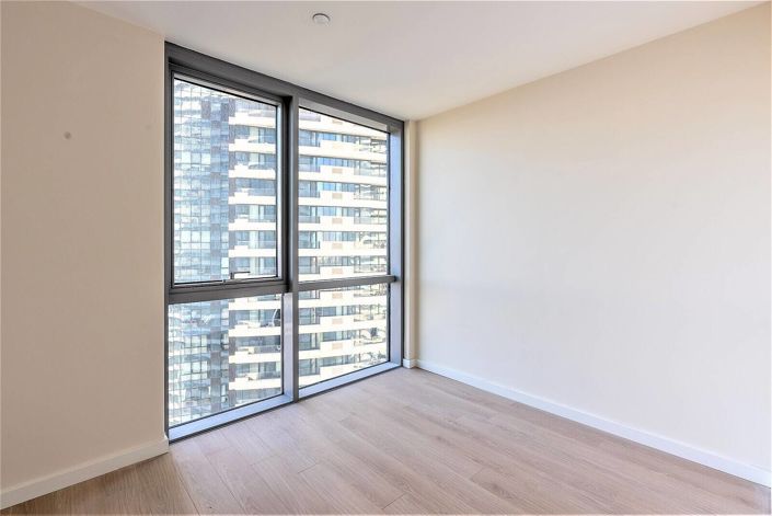 Image No.20-3 Bed Apartment for sale