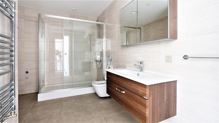 Image No.21-3 Bed Apartment for sale