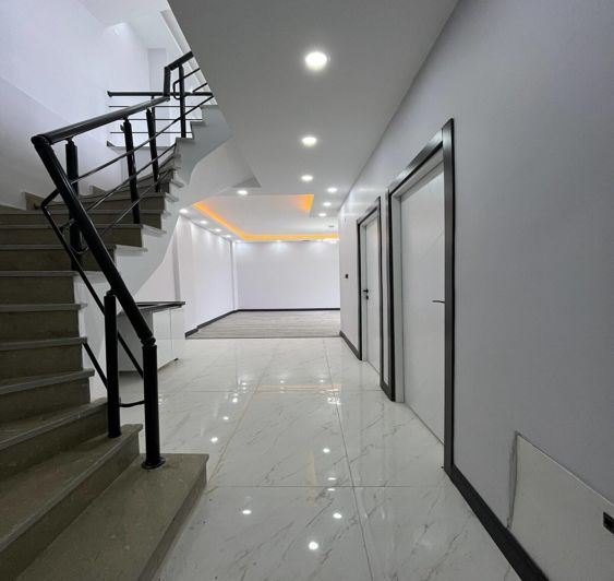 Image No.22-7 Bed House/Villa for sale