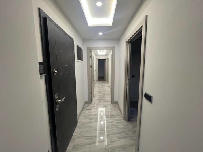 Image No.13-3 Bed Apartment for sale