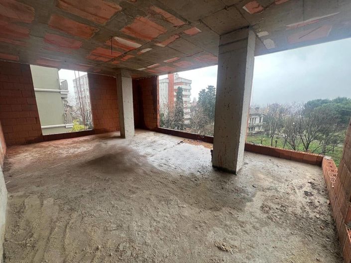 Image No.18-3 Bed Apartment for sale