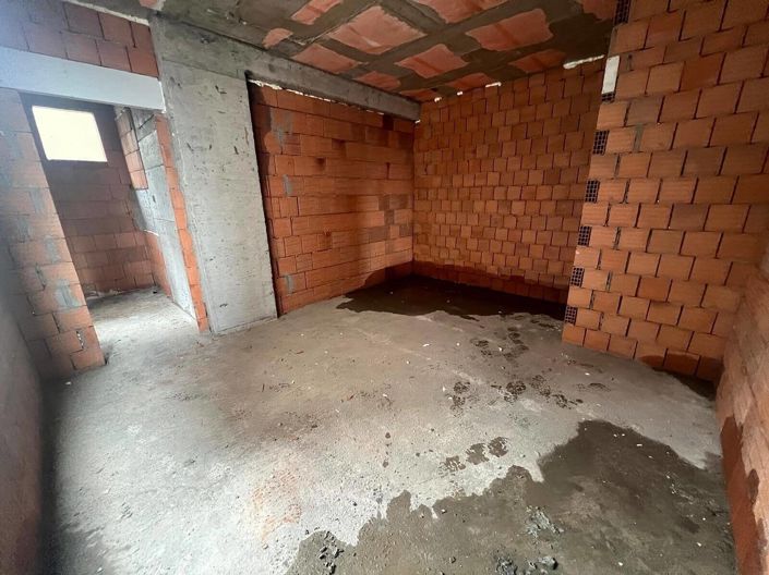 Image No.20-3 Bed Apartment for sale