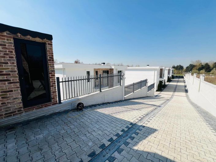 Image No.5-7 Bed House/Villa for sale