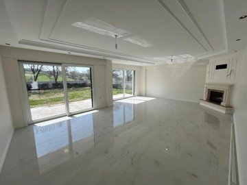 Interior 1