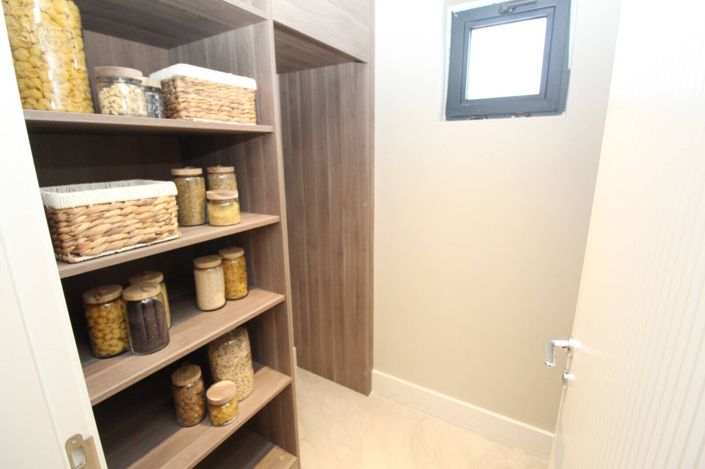 Image No.33-Maison / Villa de 4 chambres à vendre à Beylikduzu