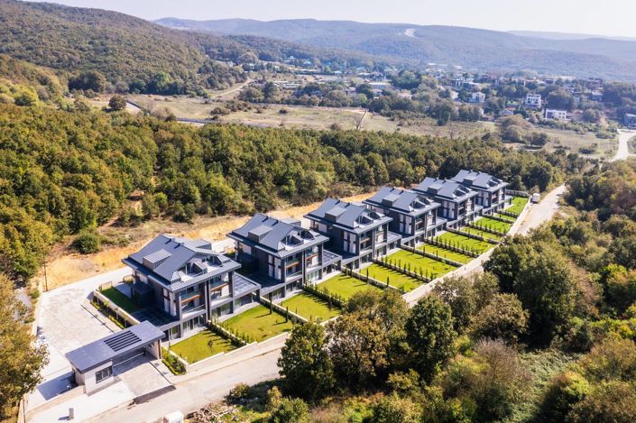 Image No.4-7 Bed House/Villa for sale