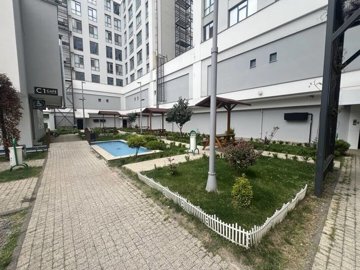 Exterior 5