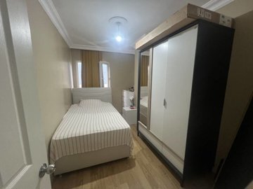 Interior 6